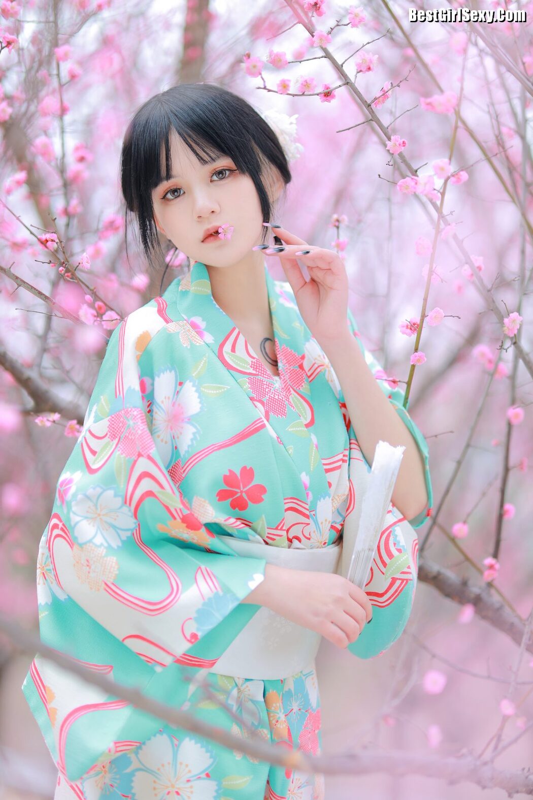 YiTuYu艺图语 Vol.4018 Wen Yu Jia