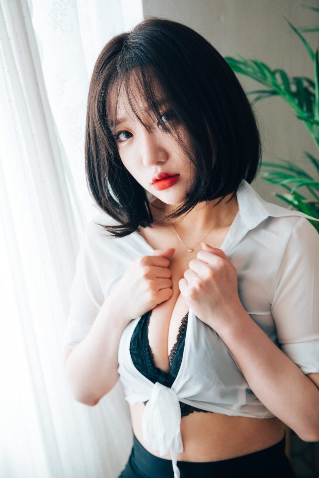 Loozy Officegirls Vacation Vol.1 Son Ye-Eun 손예은