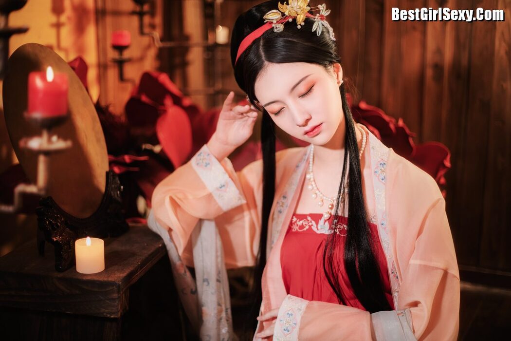 YiTuYu艺图语 Vol.4036 Pei Pei