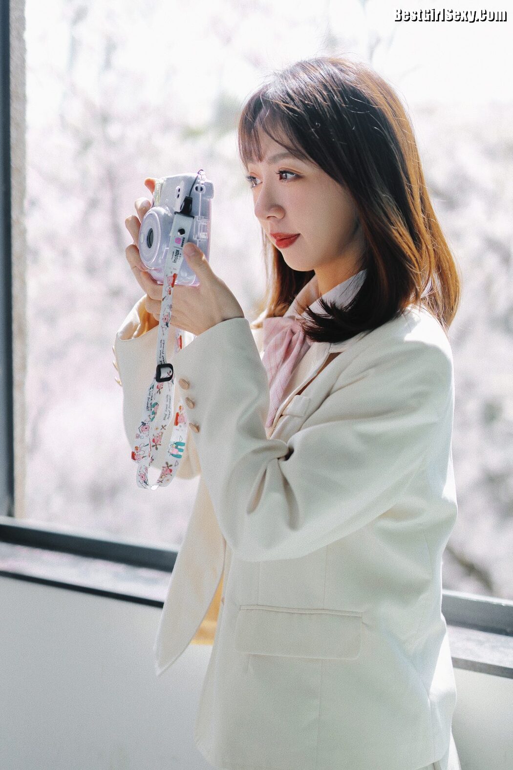 YiTuYu艺图语 Vol.4065 Meng Yi Yi