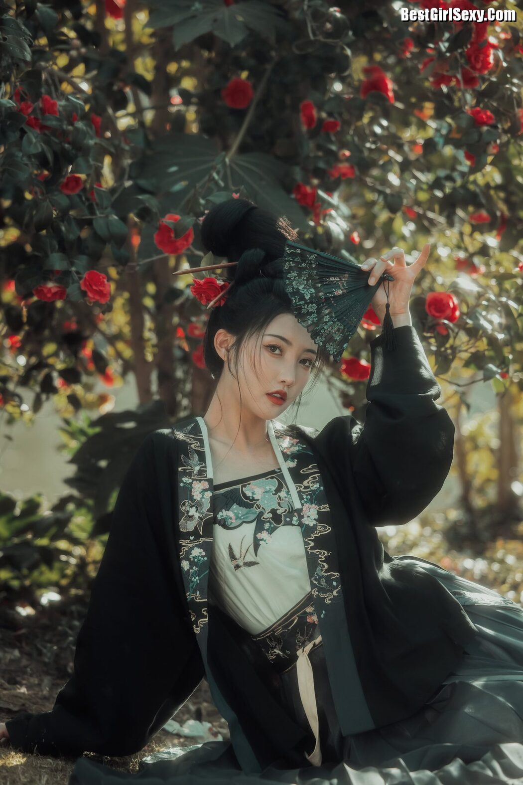 YiTuYu艺图语 Vol.4004 Su Su