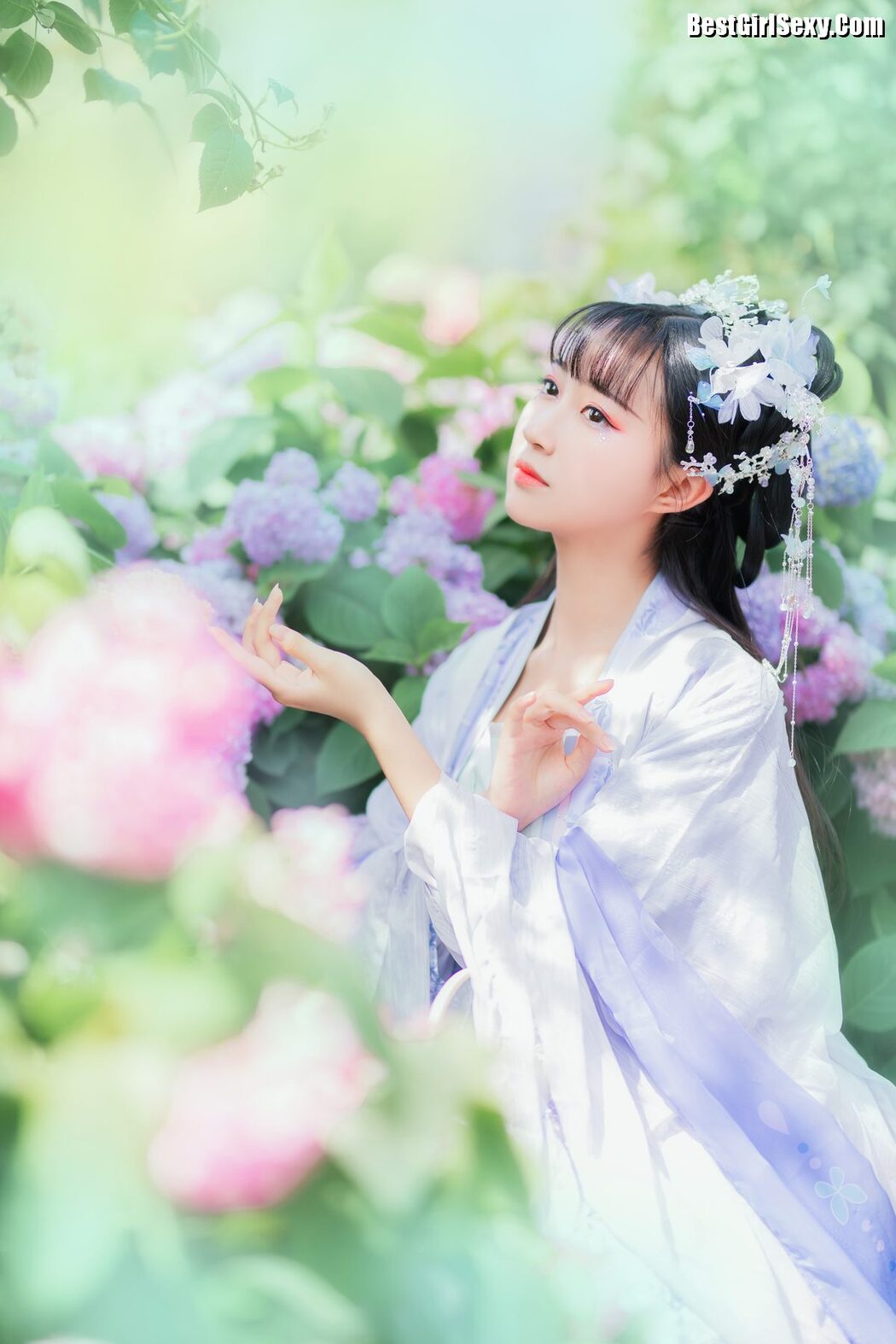 YiTuYu艺图语 Vol.4085 Qi Luo Sheng De Xiao Su Su
