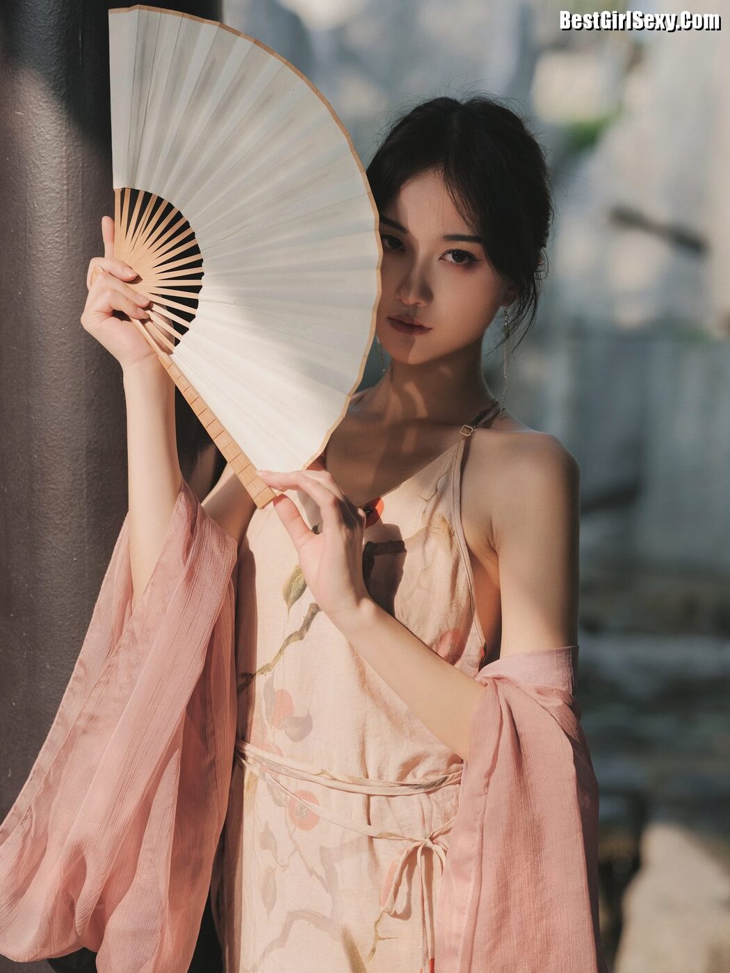 YiTuYu艺图语 Vol.4127 Da Wai Wai Ge