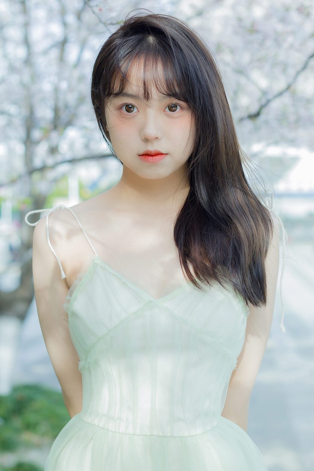 YiTuYu艺图语 Vol.4075 Ha Ji Ma Hua Cover Photo