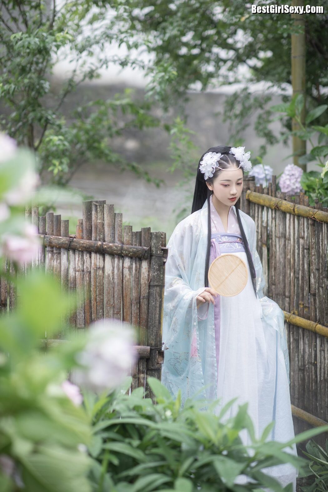 YiTuYu艺图语 Vol.4100 Qiu Da Da
