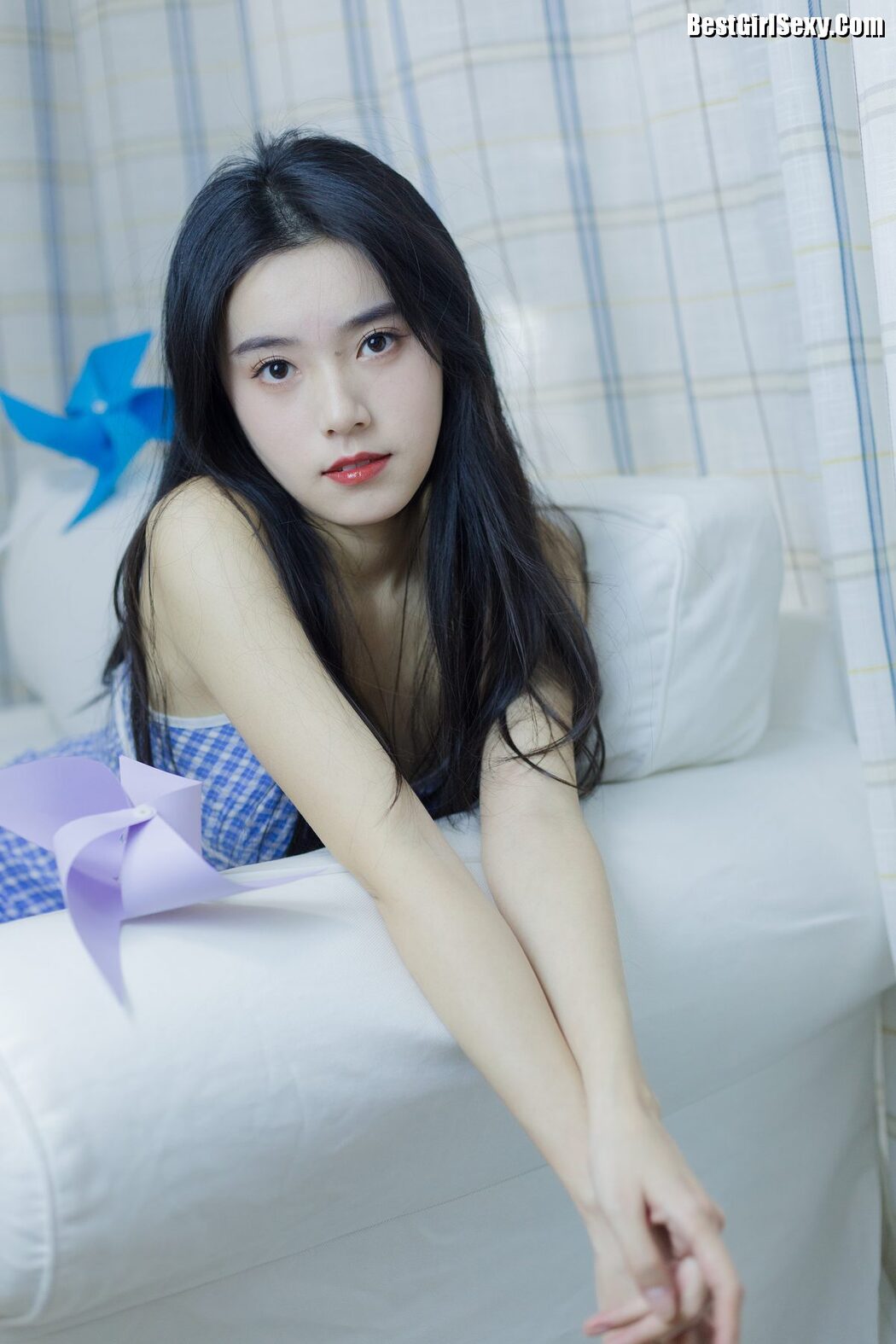 YiTuYu艺图语 Vol.4102 Jing Jing Jing