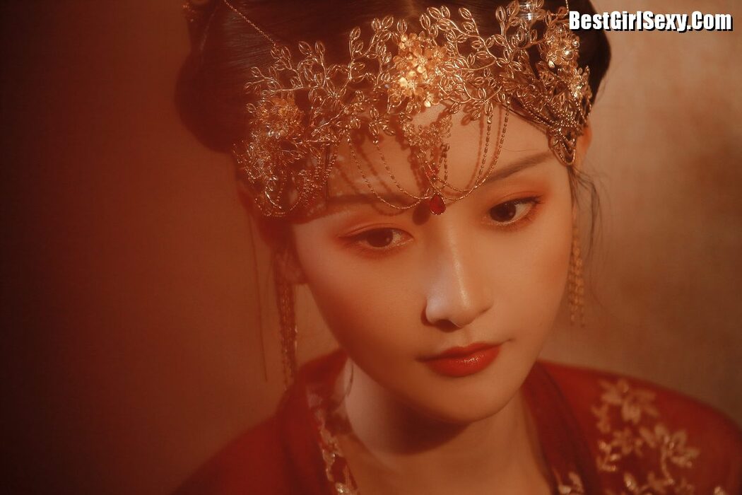 YiTuYu艺图语 Vol.4041 Bu Ji Pie