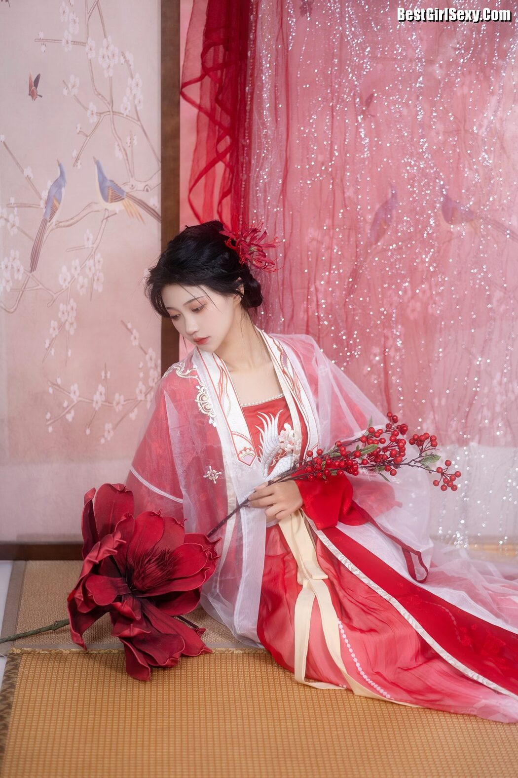 YiTuYu艺图语 Vol.4080 Qi Luo Sheng De Xiao Su Su