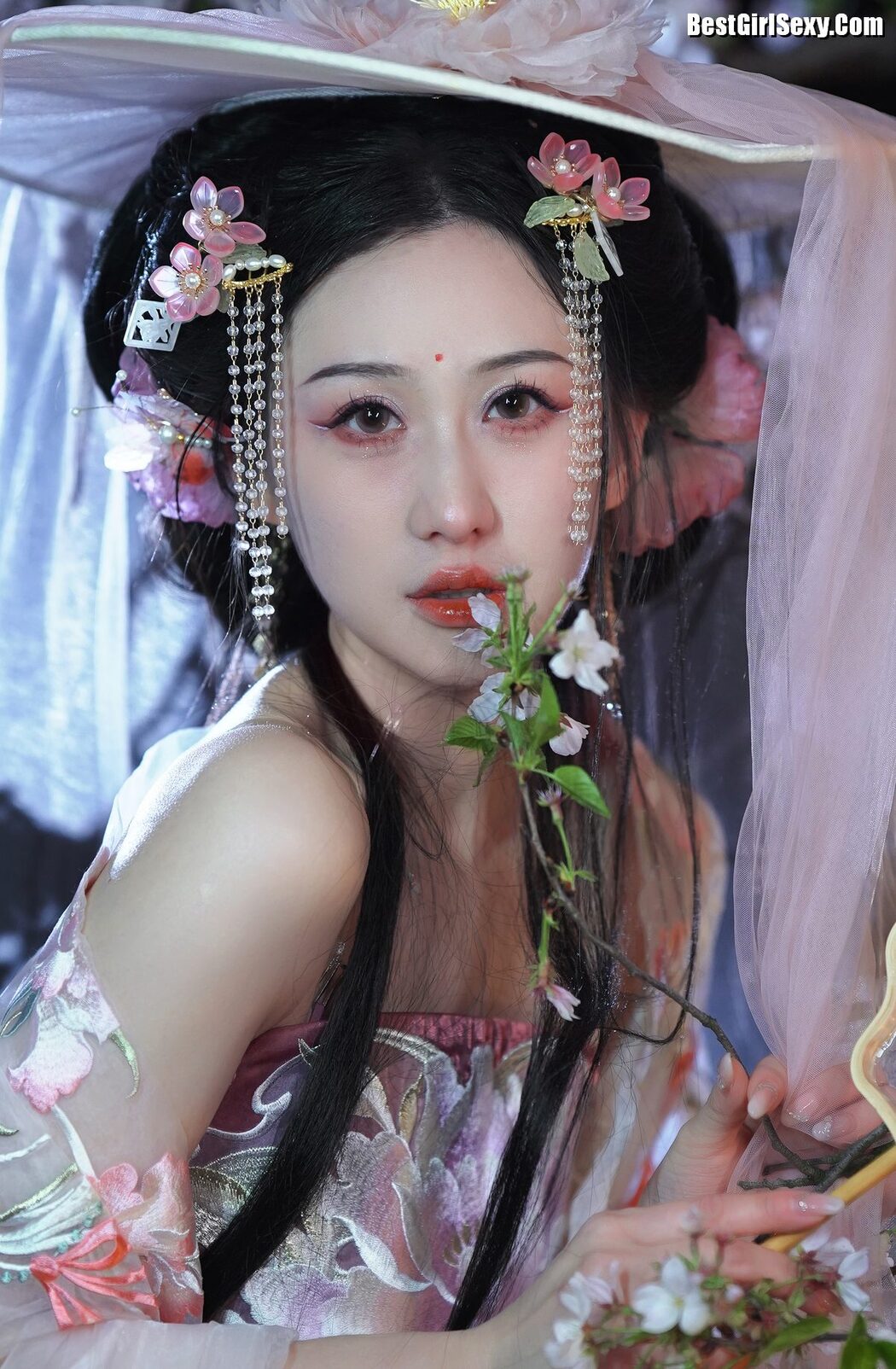 YiTuYu艺图语 Vol.4019 Jiao Jiao