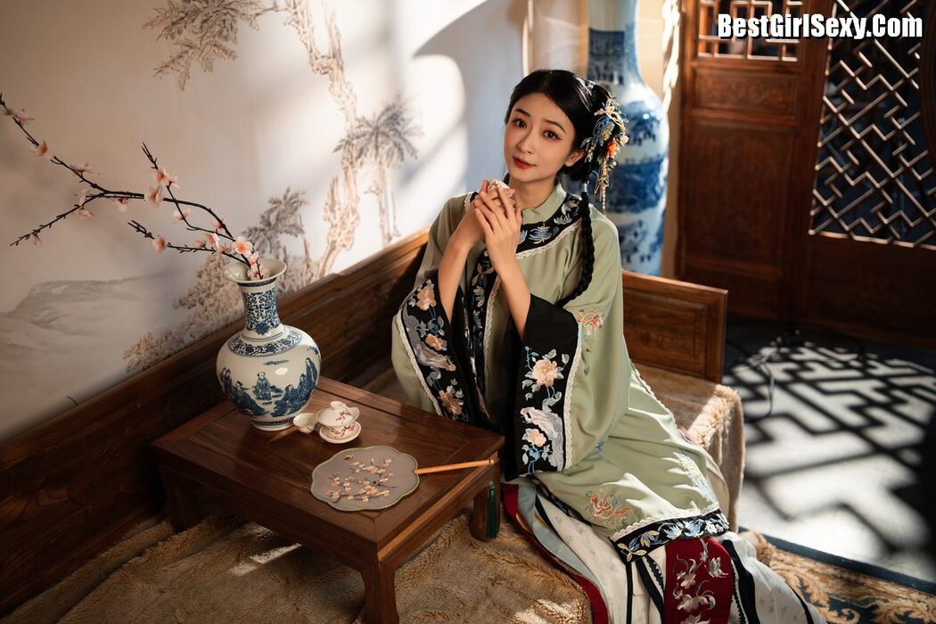 YiTuYu艺图语 Vol.4021 Xiao Ze