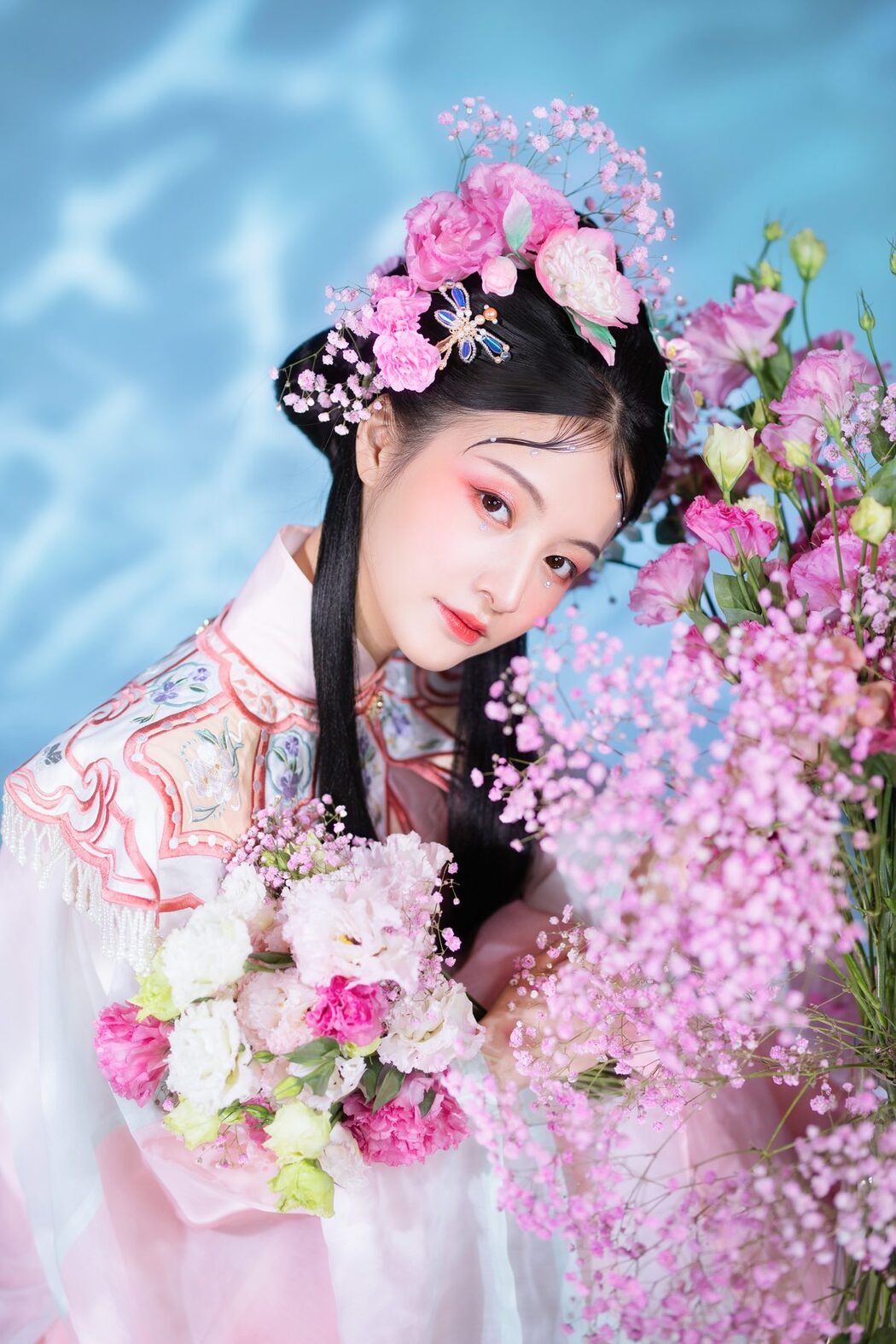 YiTuYu艺图语 Vol.4153 Pei Pei