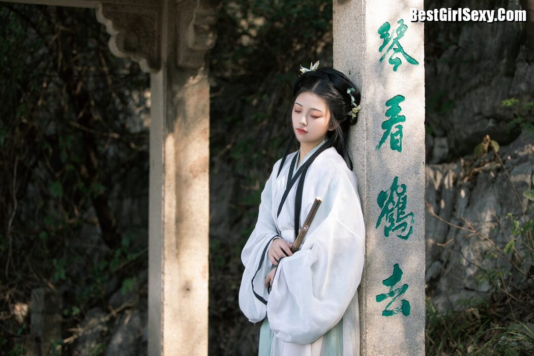 YiTuYu艺图语 Vol.4124 Xiao Jin