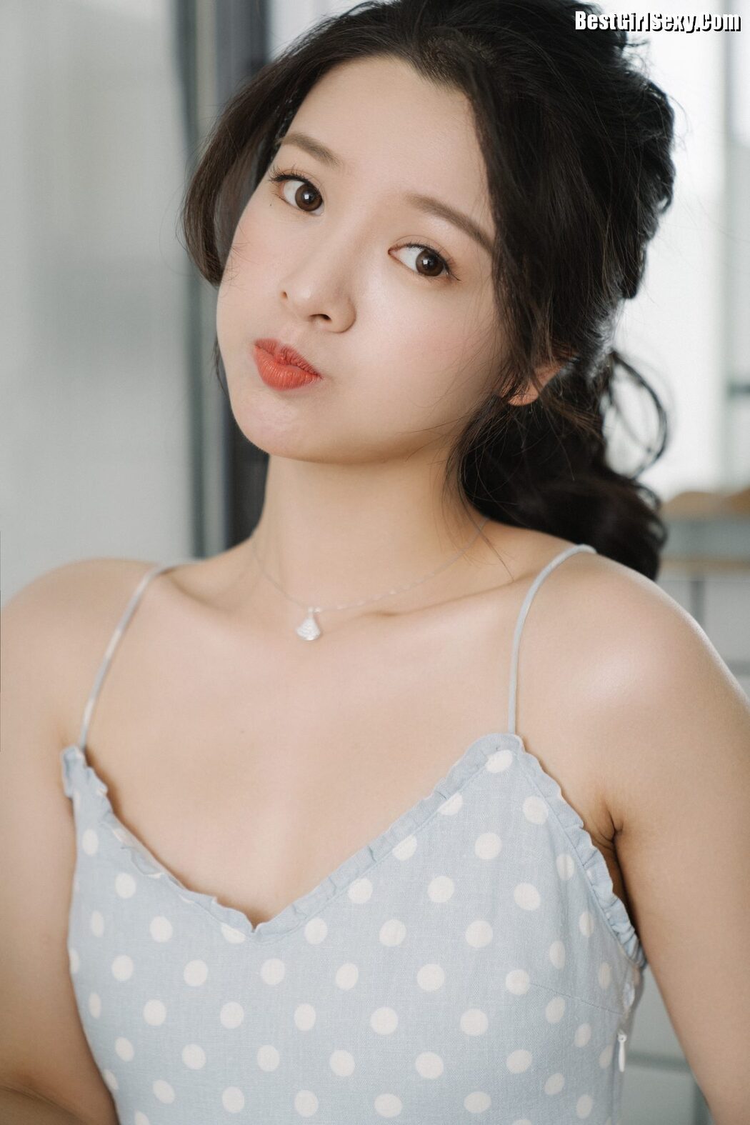 YiTuYu艺图语 Vol.4118 Miao Miao Miao Shi Jin Er Ya