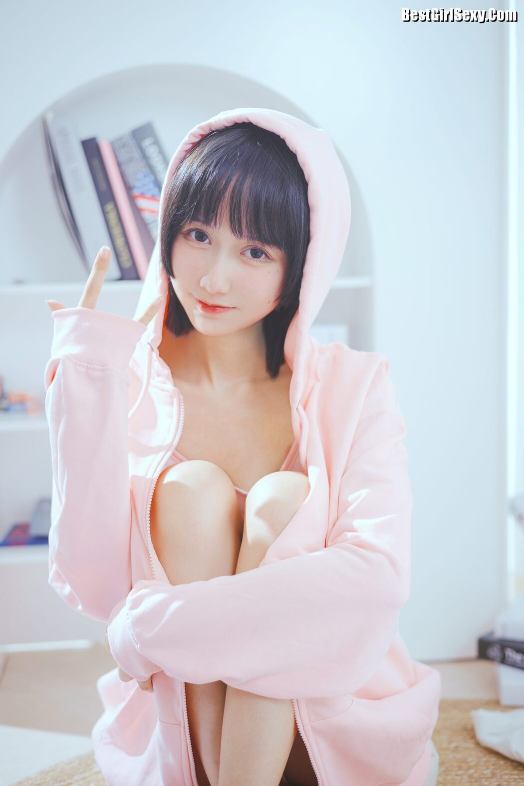 YiTuYu艺图语 Vol.4020 Mu Mian Mian VWV
