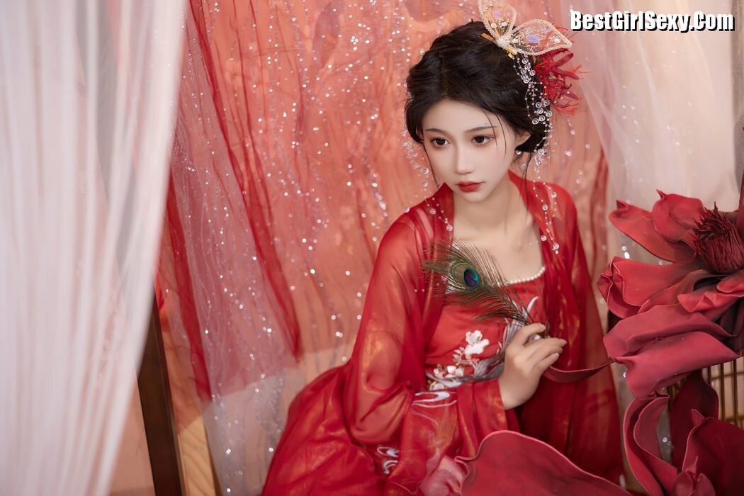 YiTuYu艺图语 Vol.4129 Qi Luo Sheng De Xiao Su Su