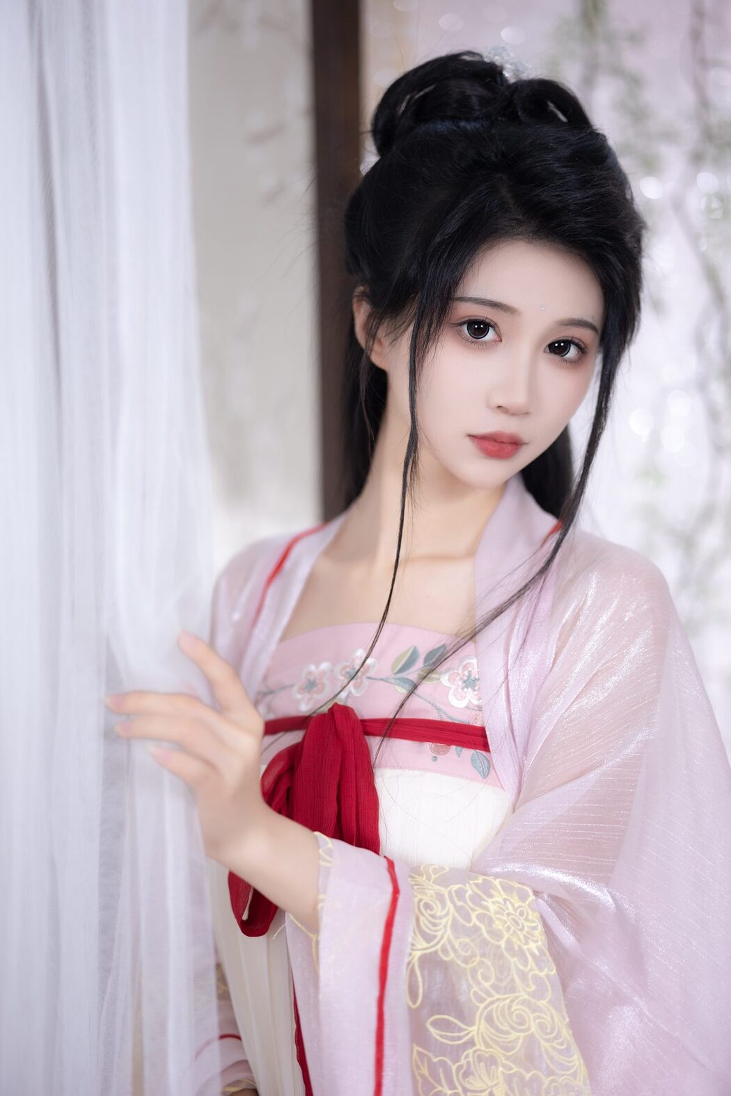 YiTuYu艺图语 Vol.4146 Qi Luo Sheng De Xiao Su Su