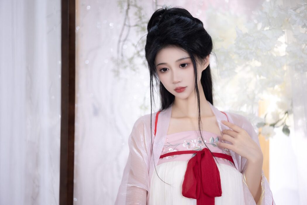 YiTuYu艺图语 Vol.4146 Qi Luo Sheng De Xiao Su Su