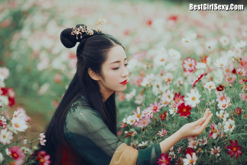 YiTuYu艺图语 Vol.4122 Xiao Wen Nuan Xiang Yao Ge Da Tai Yang