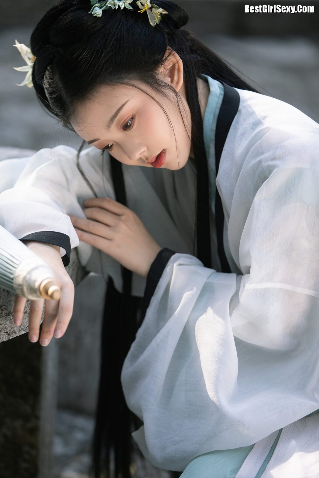 YiTuYu艺图语 Vol.4124 Xiao Jin