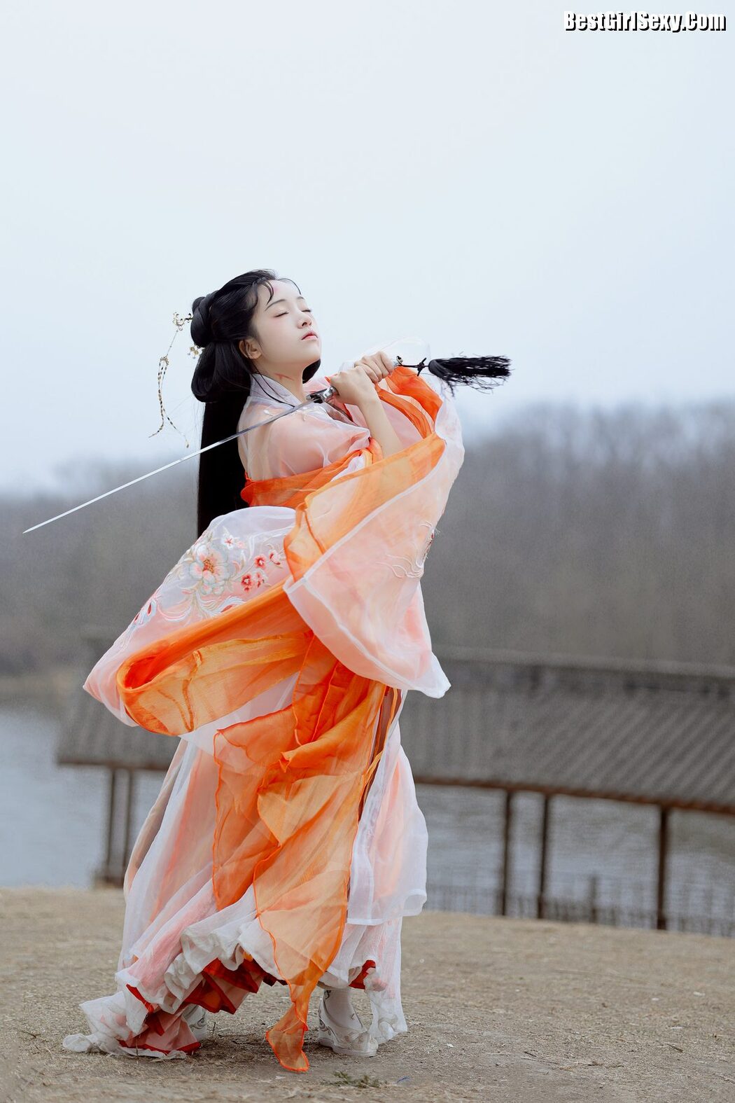 YiTuYu艺图语 Vol.4048 Jun Yin Lan