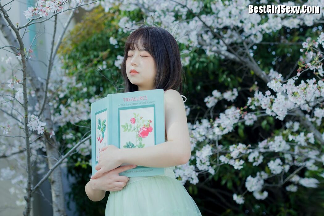YiTuYu艺图语 Vol.4075 Ha Ji Ma Hua
