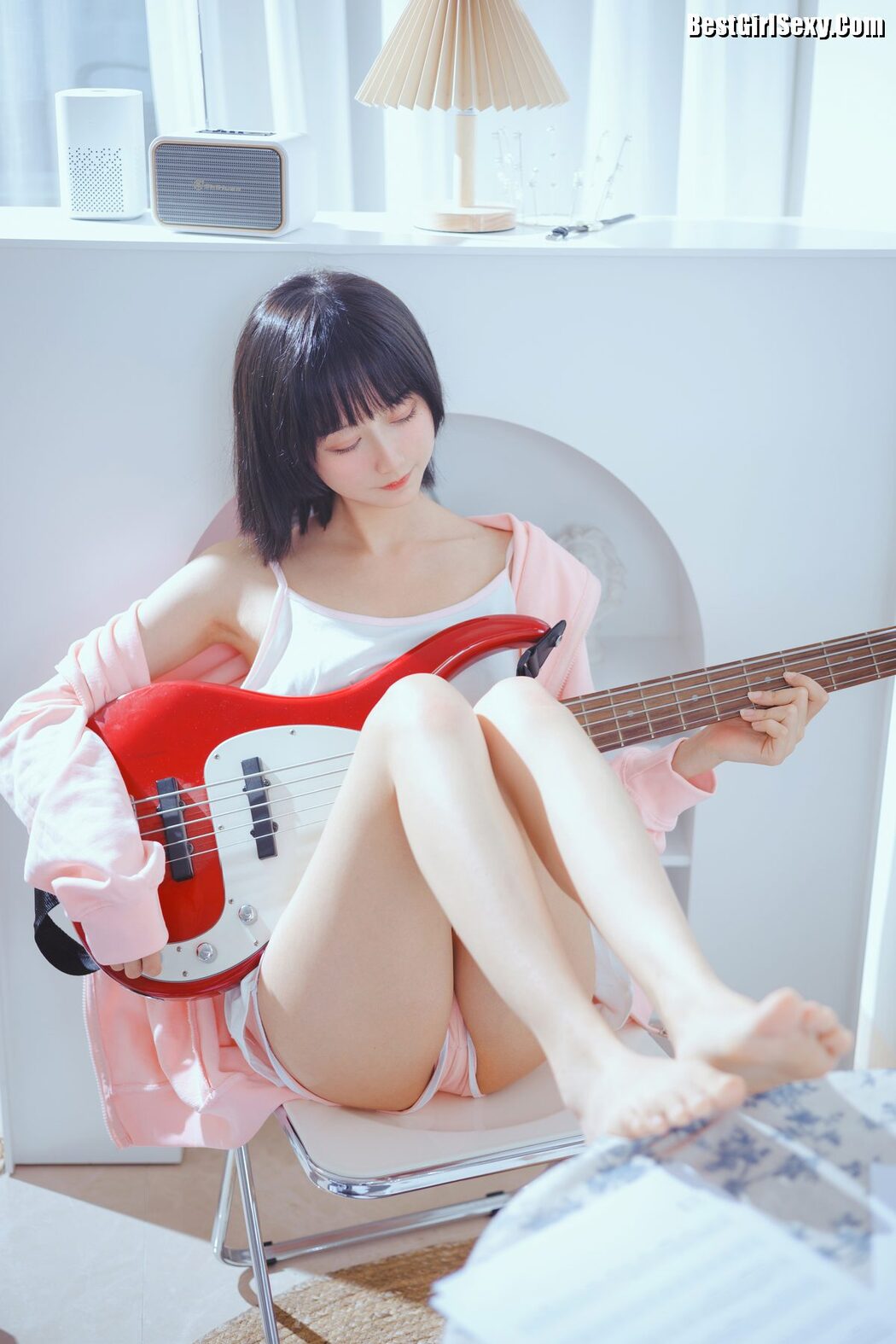 YiTuYu艺图语 Vol.4020 Mu Mian Mian VWV