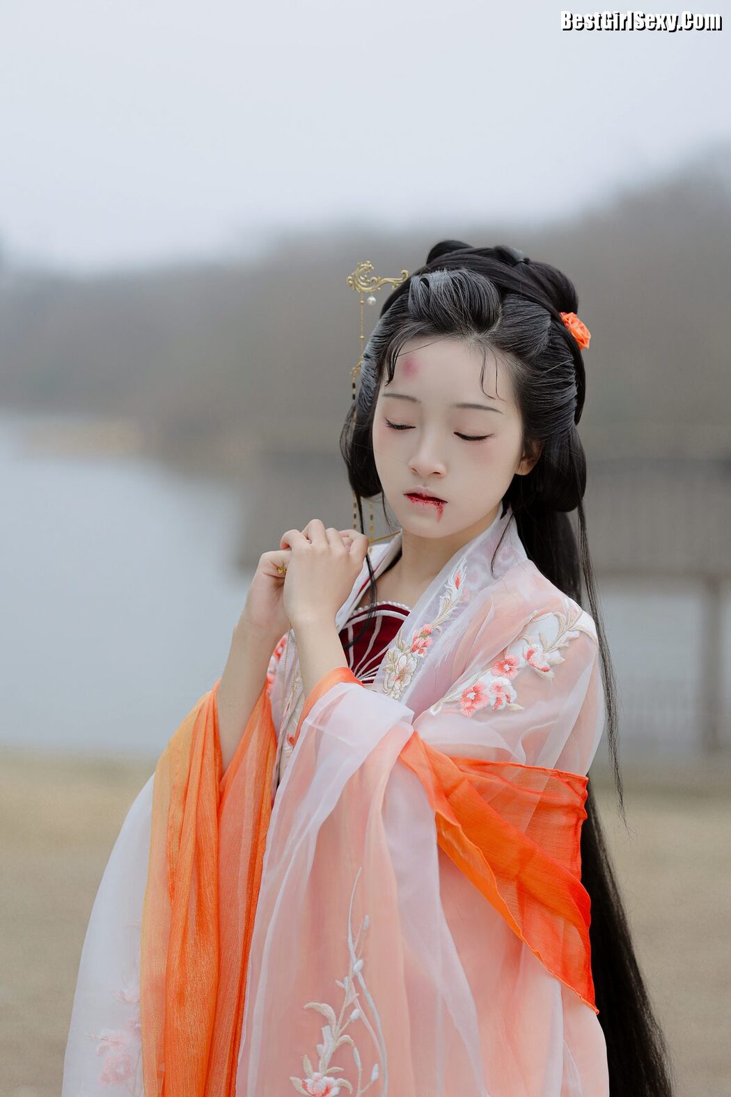 YiTuYu艺图语 Vol.4048 Jun Yin Lan