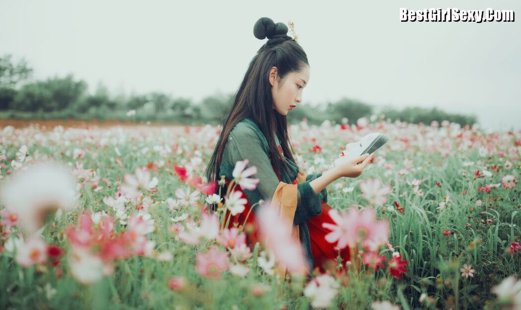 YiTuYu艺图语 Vol.4122 Xiao Wen Nuan Xiang Yao Ge Da Tai Yang