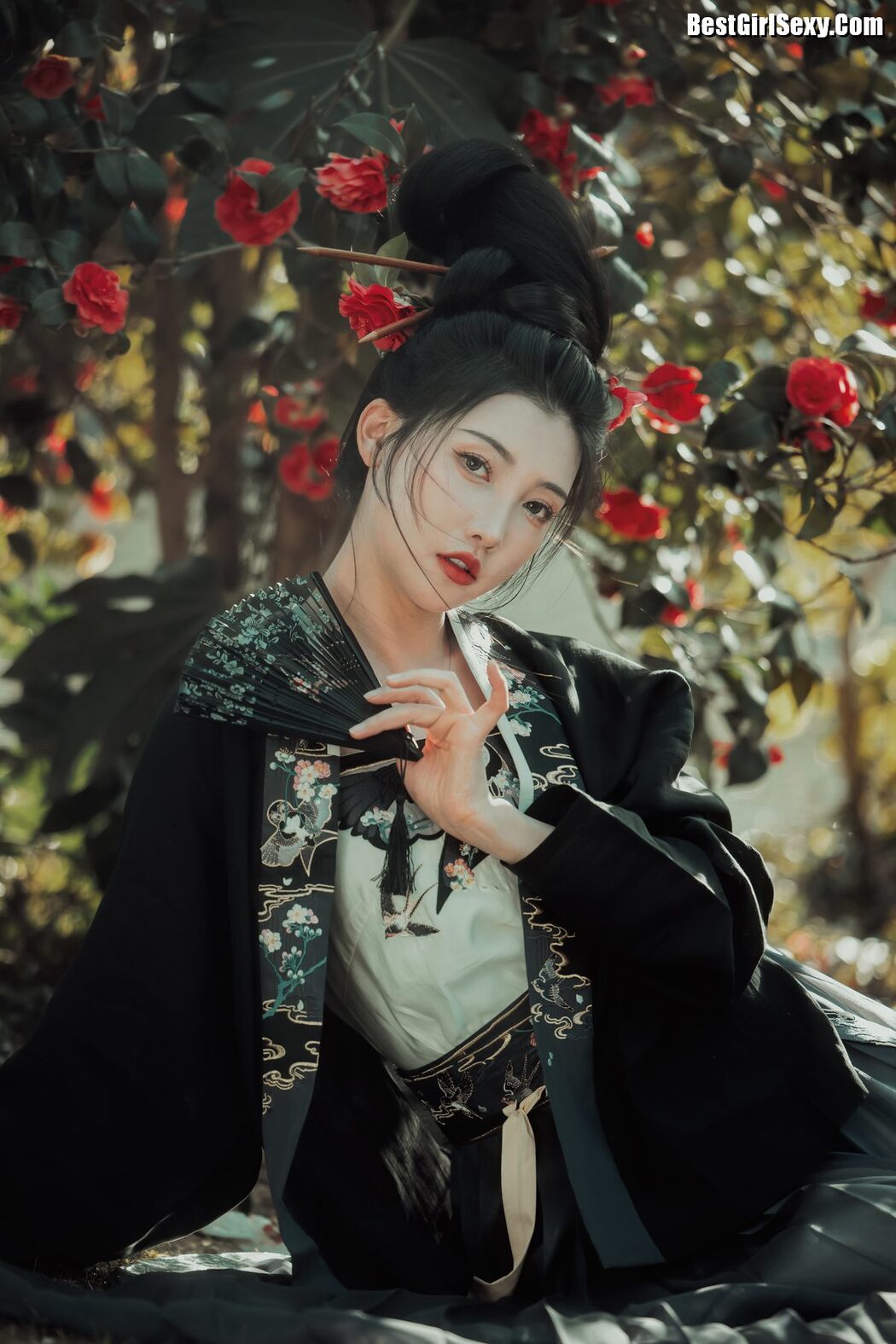 YiTuYu艺图语 Vol.4004 Su Su