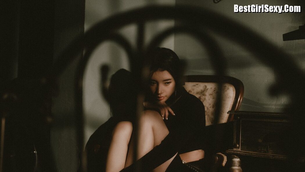 YiTuYu艺图语 Vol.4024 Yue Yue