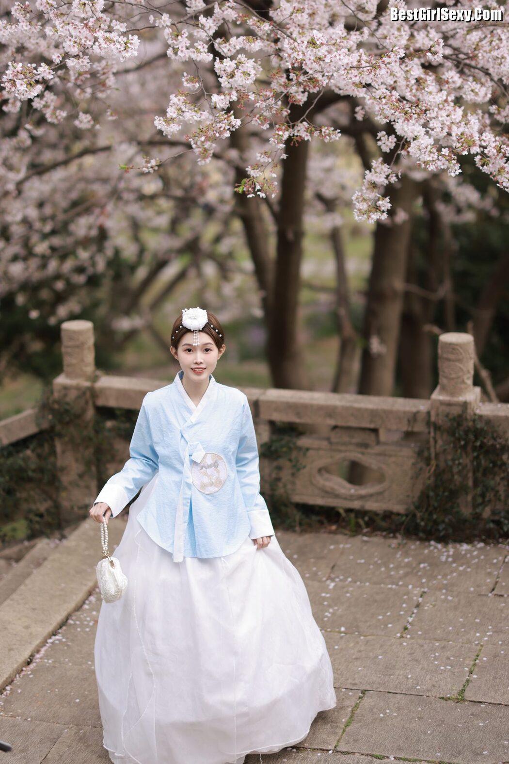 YiTuYu艺图语 Vol.4104 Suan Nai Jia Xin Hao hao Ci