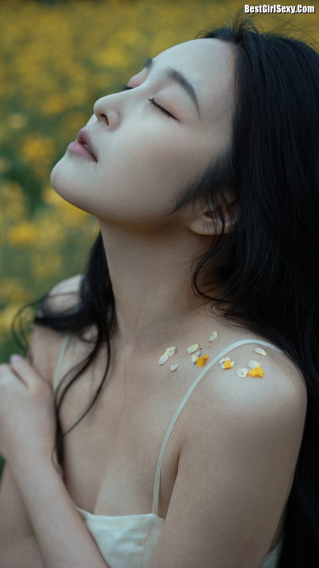 YiTuYu艺图语 Vol.4033 Ai Tan Xian De Xia Shang Zhou