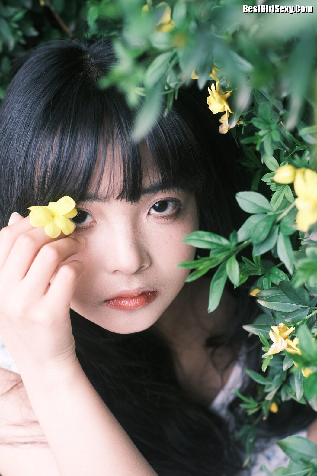 YiTuYu艺图语 Vol.4090 Zhi Yuan