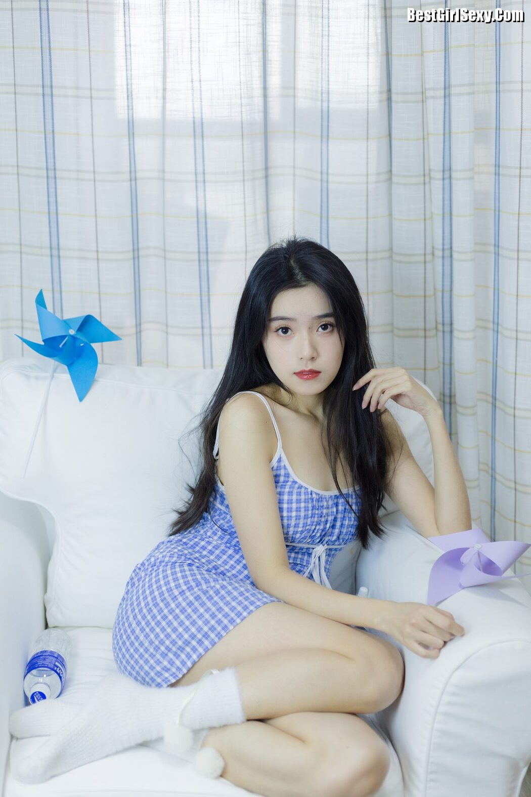 YiTuYu艺图语 Vol.4102 Jing Jing Jing