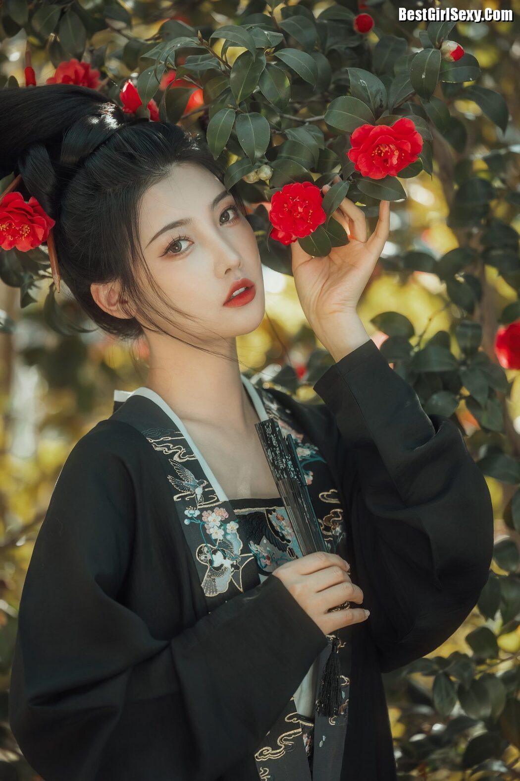 YiTuYu艺图语 Vol.4004 Su Su