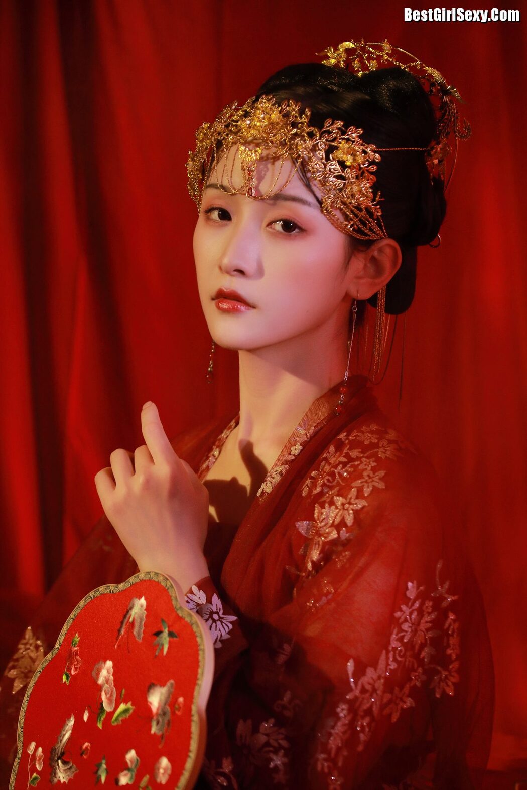 YiTuYu艺图语 Vol.4041 Bu Ji Pie