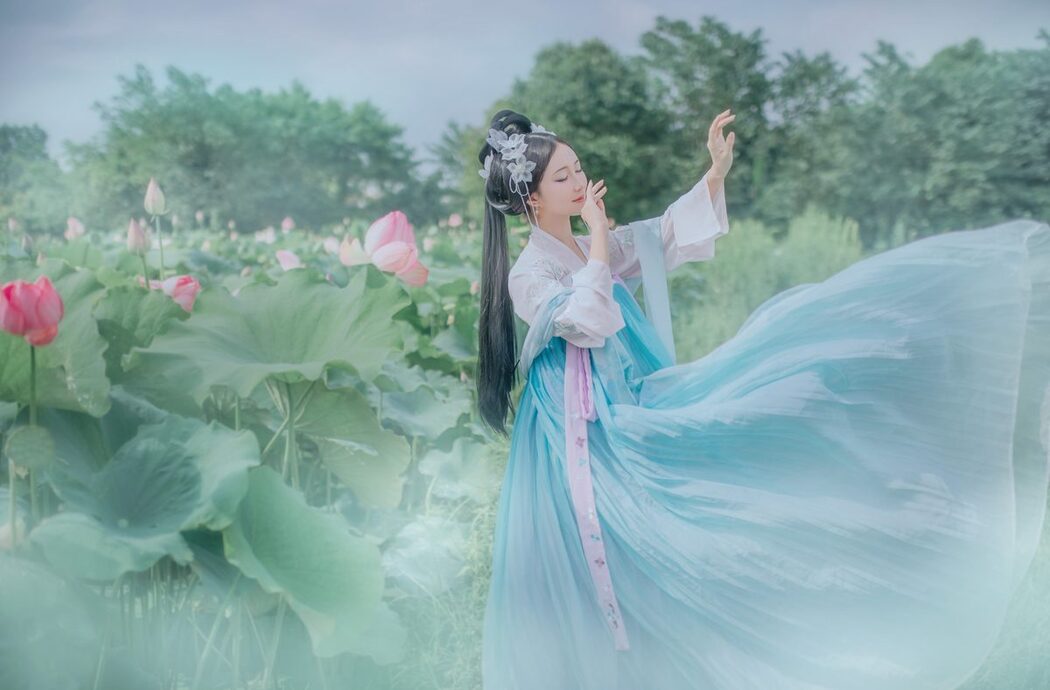 YiTuYu艺图语 Vol.4165 Qi Luo Sheng De Xiao Su Su