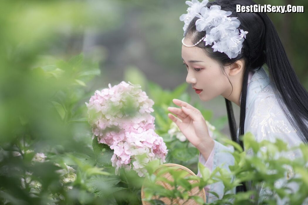 YiTuYu艺图语 Vol.4100 Qiu Da Da