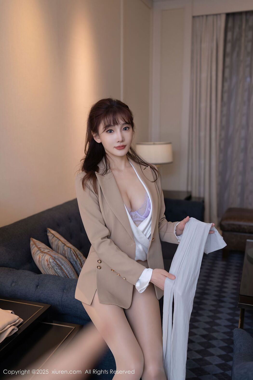 XiuRen秀人网 No.9881 Lu Xuan Xuan