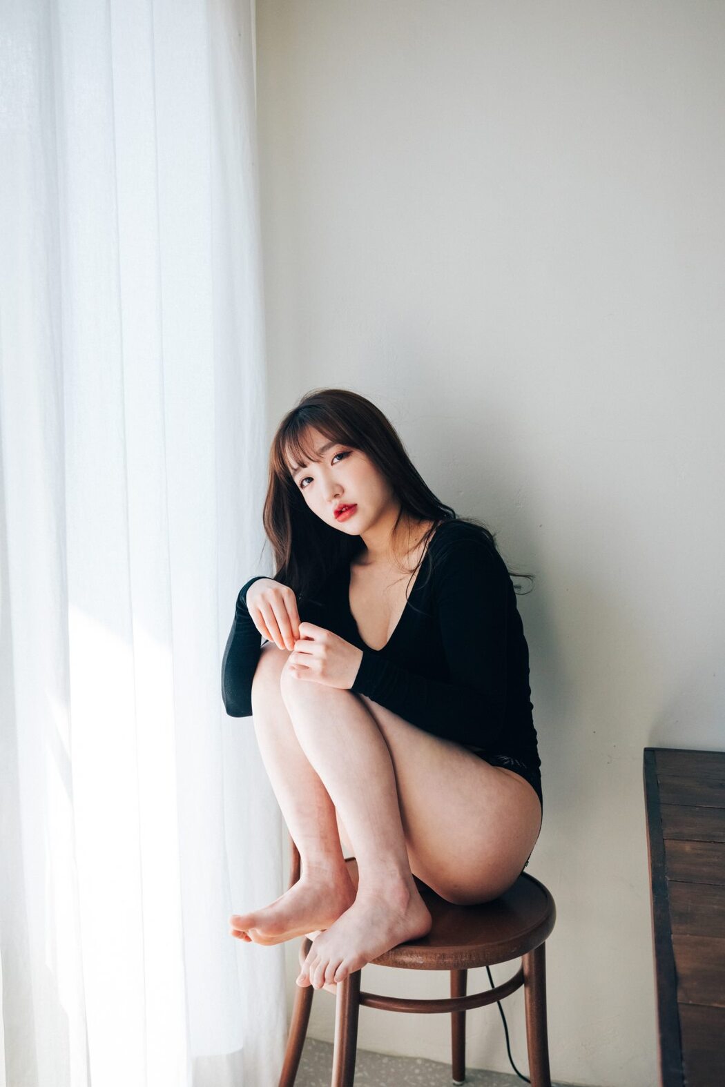 Loozy Maximum Vol.1 – Son Ye-Eun 손예은