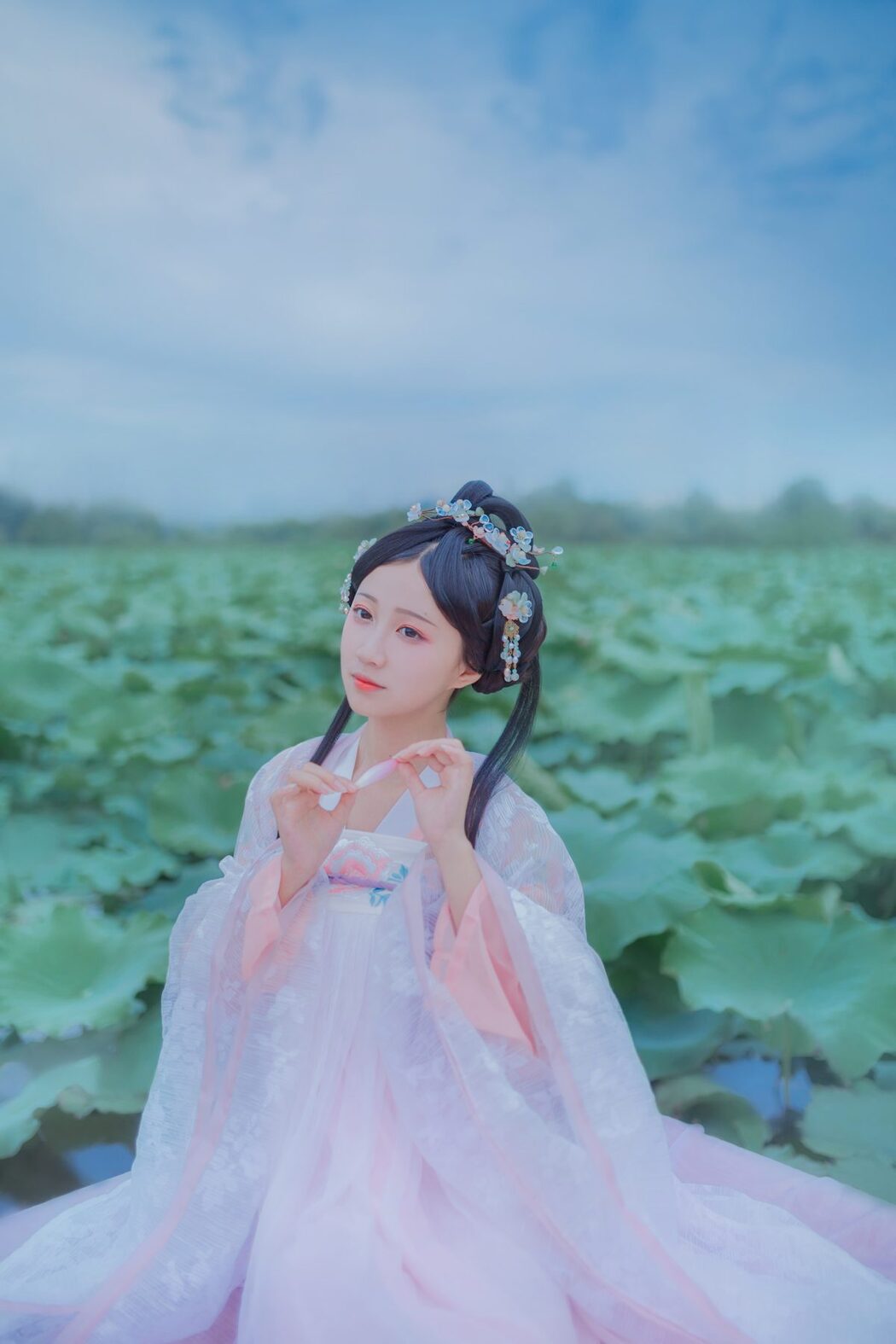 YiTuYu艺图语 Vol.4138 Qi Luo Sheng De Xiao Su Su