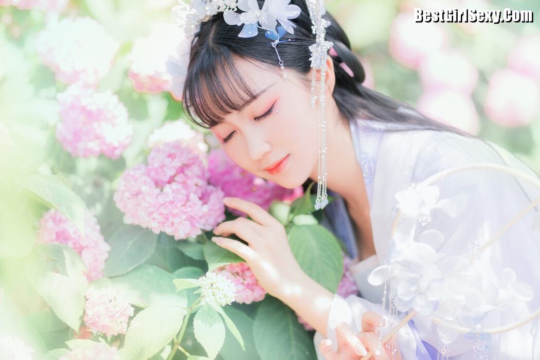YiTuYu艺图语 Vol.4085 Qi Luo Sheng De Xiao Su Su