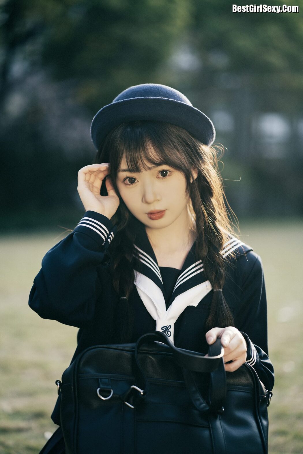 YiTuYu艺图语 Vol.4014 Zhi Zhi