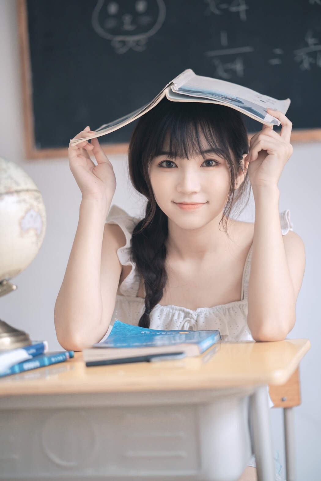 YiTuYu艺图语 Vol.418 A Tong