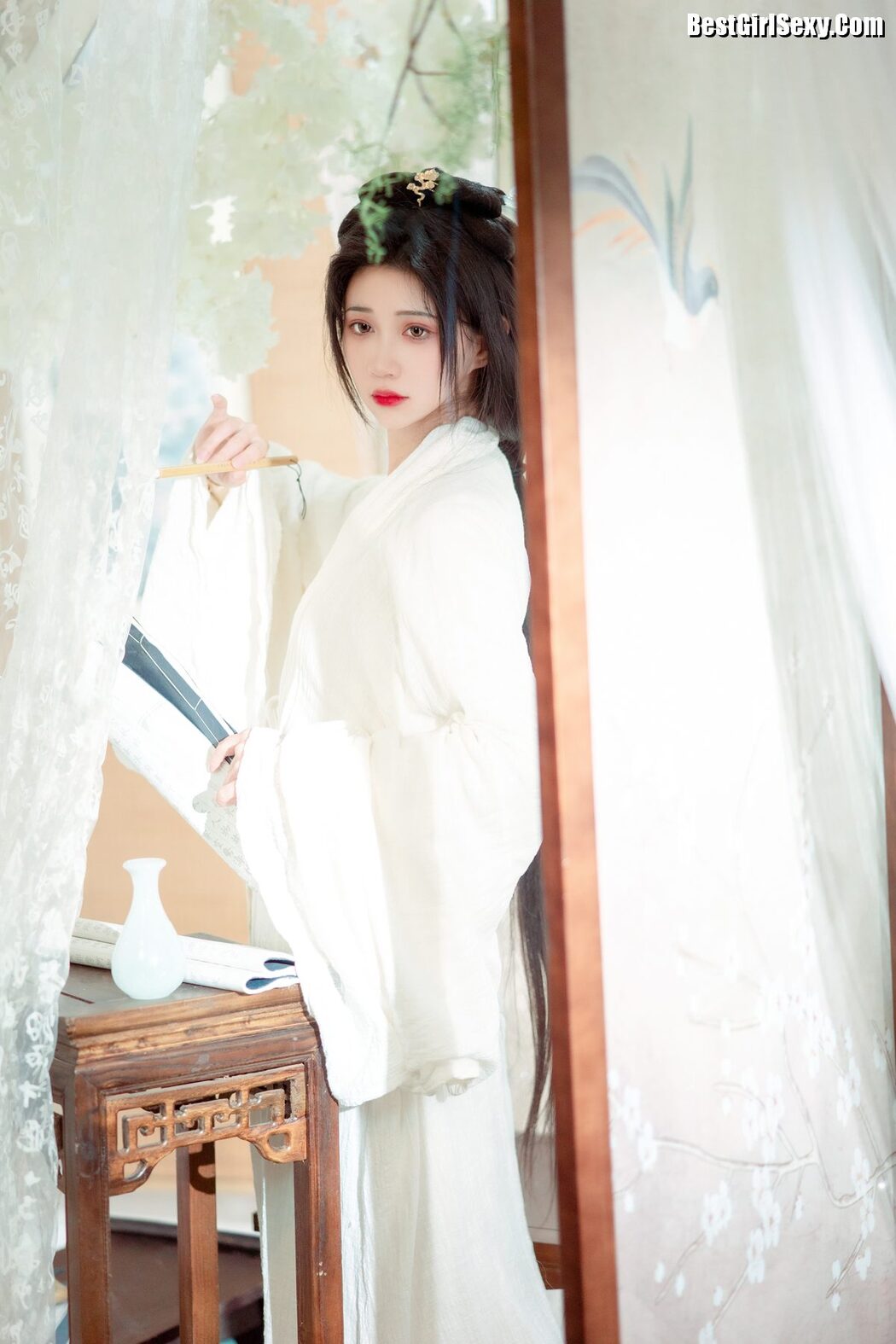 YiTuYu艺图语 Vol.4126 Qi Luo Sheng De Xiao Su Su