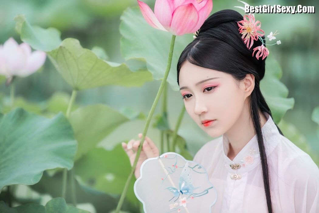 YiTuYu艺图语 Vol.4121 Qi Luo Sheng De Xiao Su Su
