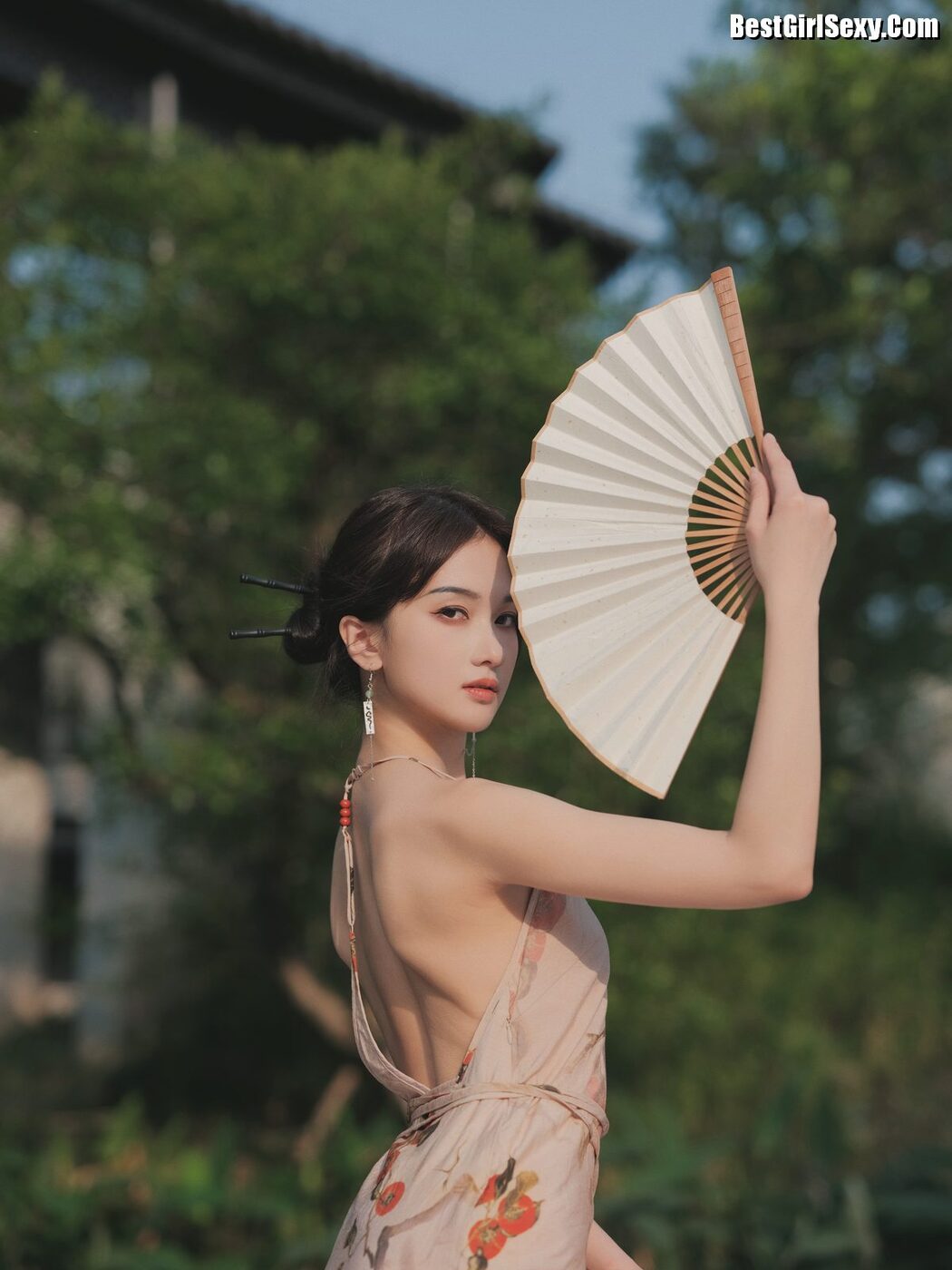 YiTuYu艺图语 Vol.4127 Da Wai Wai Ge