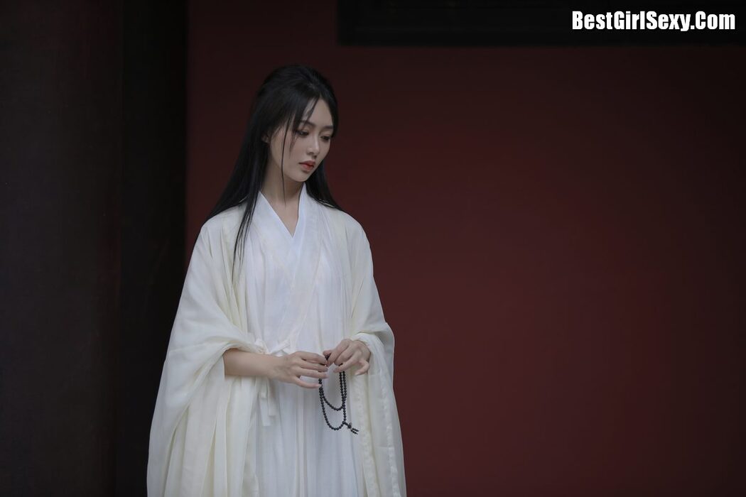 YiTuYu艺图语 Vol.4034 Su Mei Zai Lu Shang