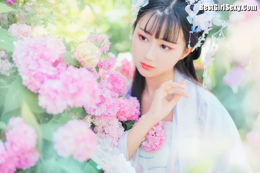 YiTuYu艺图语 Vol.4085 Qi Luo Sheng De Xiao Su Su