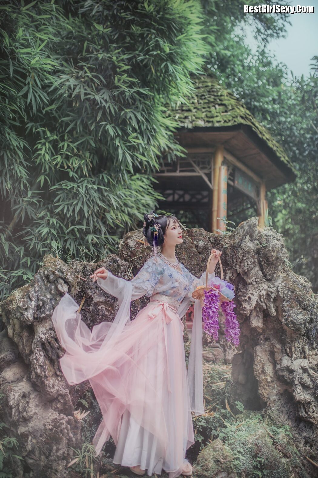 YiTuYu艺图语 Vol.4095 Qi Luo Sheng De Xiao Su Su